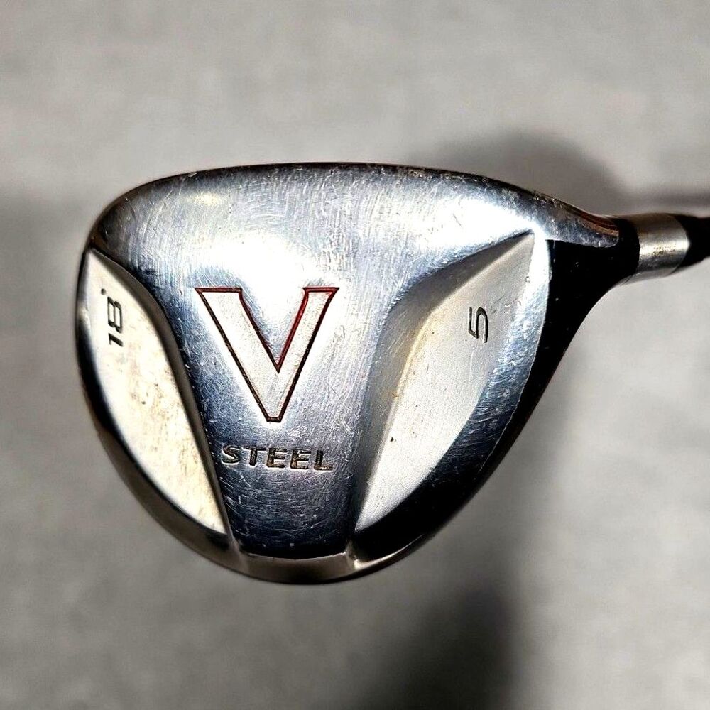 Right Handed Taylormade V Steel 18° 5 Fairway Wood Regular Flex Ultralite Golf